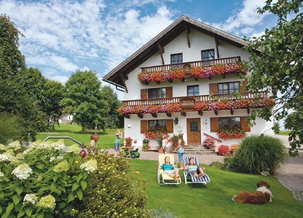 Wofahanslhof Eschlkam Buitenkant foto